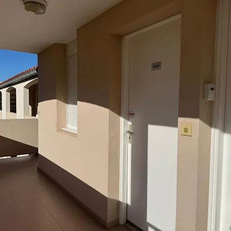 T2 Avec Terrasse Et Wifi - Fr-1-309-259 * بانيول سور مير